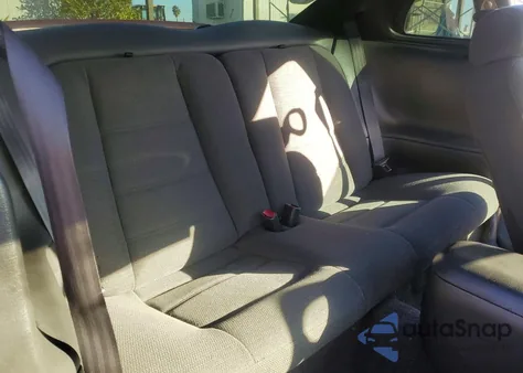 2000 Ford Mustang z USA, uszkodzony, nr VIN 1FAFP4042YF285475